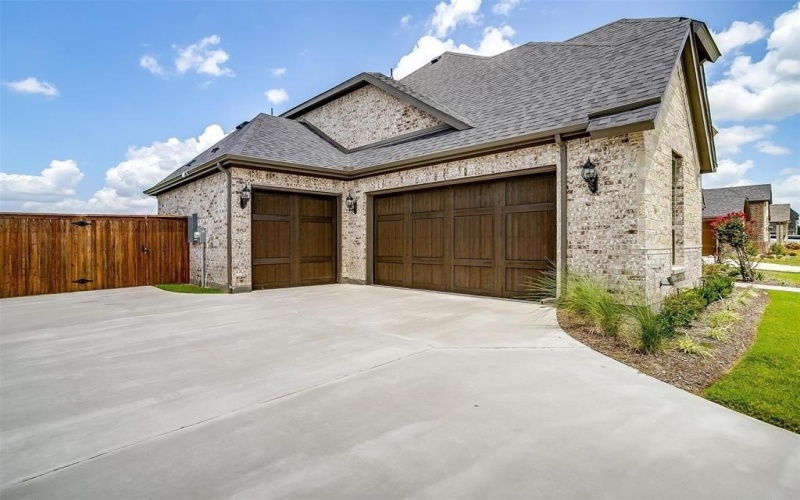 5621 Rutherford Drive, Midlothian, TX 76065, 3 Habitaciones Habitaciones , ,2 BañosBaños,Residential,En Venta,5621 Rutherford Drive,20496671