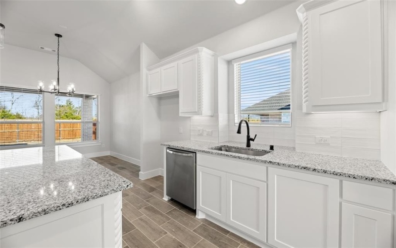 1204 Turkey Trot Drive, Mansfield, TX 76063, 5 Habitaciones Habitaciones , ,5 BañosBaños,Residential,En Venta,1204 Turkey Trot Drive,20499304