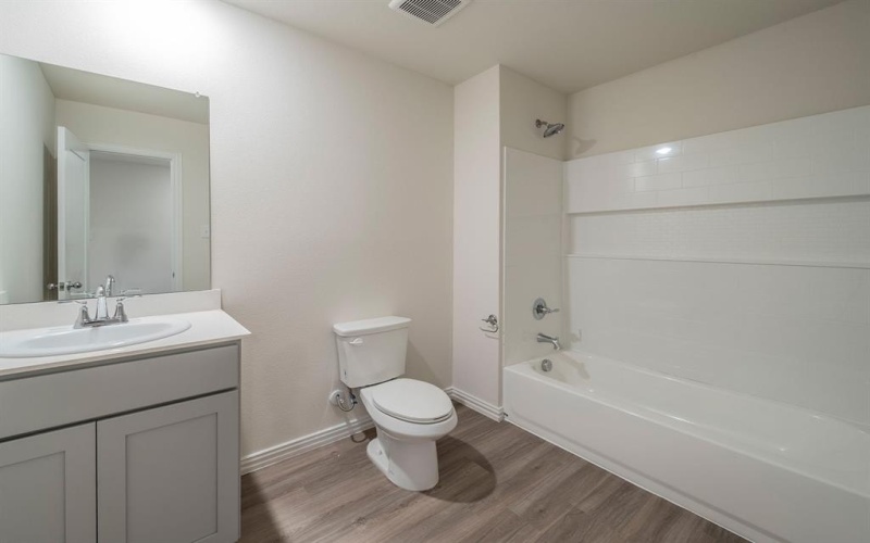 118 Goel Street, Greenville, TX 75402, 4 Bedrooms Bedrooms, ,2 BathroomsBathrooms,Residential,For Sale,118 Goel Street,20513487
