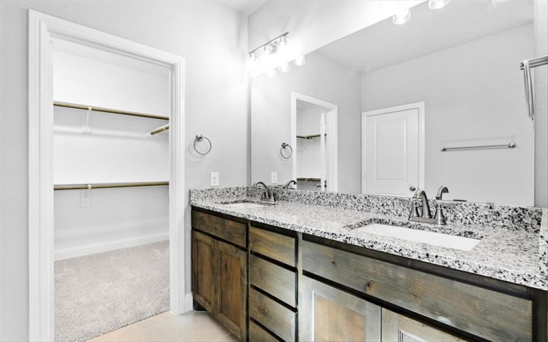 2108 Briarwood Drive, Bridgeport, TX 76426, 3 Habitaciones Habitaciones , ,2 BañosBaños,Residential,En Venta,2108 Briarwood Drive,20610634