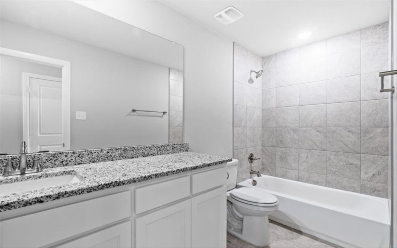 2108 Briarwood Drive, Bridgeport, TX 76426, 3 Habitaciones Habitaciones , ,2 BañosBaños,Residential,En Venta,2108 Briarwood Drive,20610634