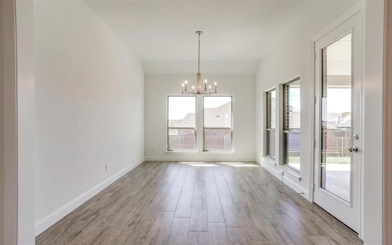 2488 Timber Hills Drive, Burleson, TX 76028, 5 Habitaciones Habitaciones , ,3 BañosBaños,Residential,En Venta,2488 Timber Hills Drive,20654055