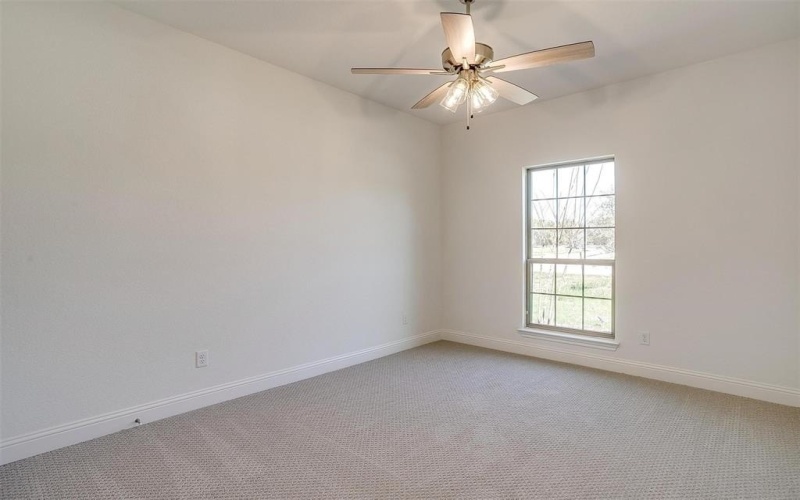2488 Timber Hills Drive, Burleson, TX 76028, 5 Habitaciones Habitaciones , ,3 BañosBaños,Residential,En Venta,2488 Timber Hills Drive,20654055