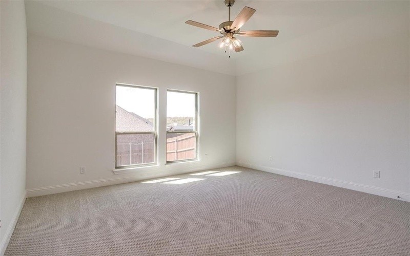2488 Timber Hills Drive, Burleson, TX 76028, 5 Habitaciones Habitaciones , ,3 BañosBaños,Residential,En Venta,2488 Timber Hills Drive,20654055