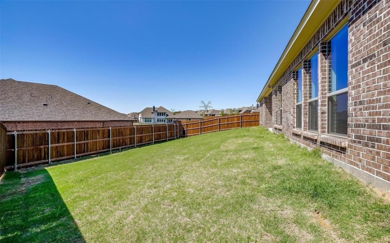 2488 Timber Hills Drive, Burleson, TX 76028, 5 Habitaciones Habitaciones , ,3 BañosBaños,Residential,En Venta,2488 Timber Hills Drive,20654055