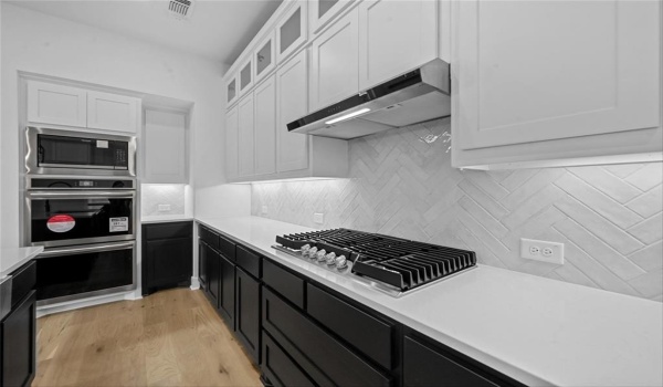 1818 Finn Avenue, Van Alstyne, TX 75495, 4 Habitaciones Habitaciones , ,5 BañosBaños,Residential,En Venta,1818 Finn Avenue,20610649