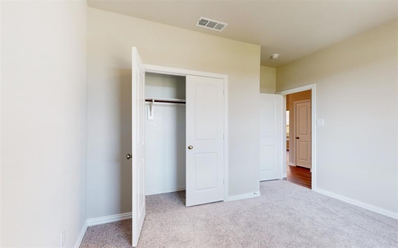 1140 South Hill Drive, Crowley, TX 76036, 3 Bedrooms Bedrooms, ,2 BathroomsBathrooms,Residential,For Sale,1140 South Hill Drive,20654834