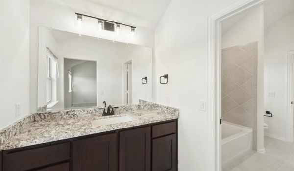 9529 Lanshire Lane, Fort Worth, TX 76131, 5 Bedrooms Bedrooms, ,3 BathroomsBathrooms,Residential,For Sale,9529 Lanshire Lane,20654966