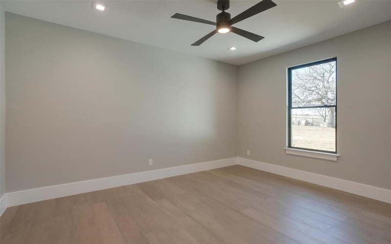 2245 SW Wilshire Boulevard, Burleson, TX 76028, 5 Habitaciones Habitaciones , ,5 BañosBaños,Residential,En Venta,2245 SW Wilshire Boulevard,20519830
