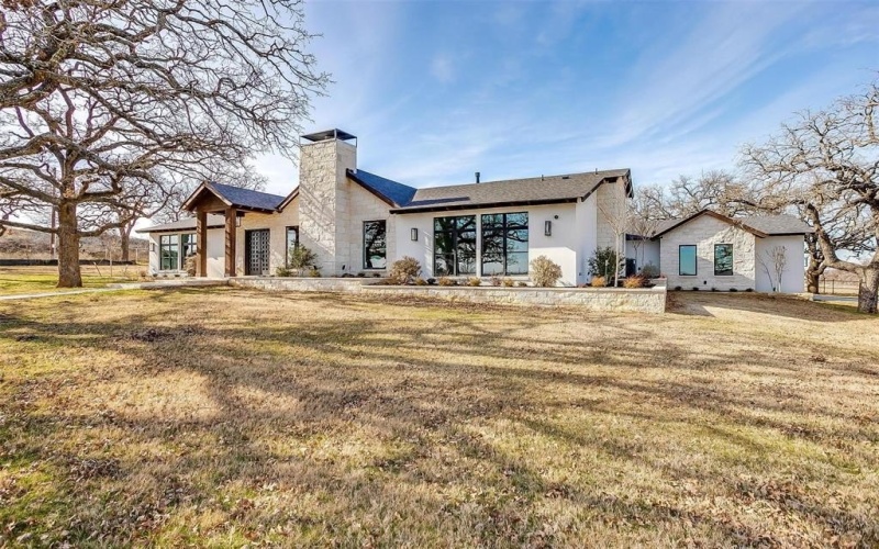 2245 SW Wilshire Boulevard, Burleson, TX 76028, 5 Habitaciones Habitaciones , ,5 BañosBaños,Residential,En Venta,2245 SW Wilshire Boulevard,20519830