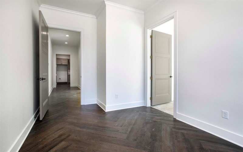 2524 Oak Manor Way #101, Tyler, TX 75703, ,Otro,En Venta,2524 Oak Manor Way,20656098