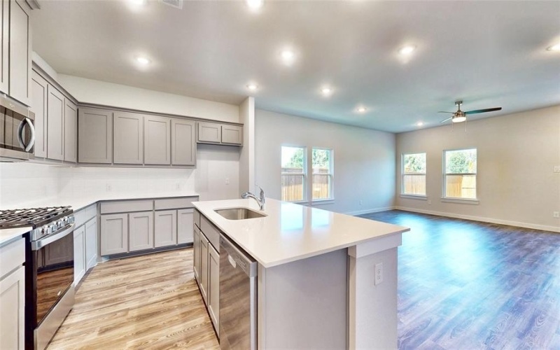 640 Scarlett Street, Forney, TX 75126, 4 Bedrooms Bedrooms, ,3 BathroomsBathrooms,Residential,For Sale,640 Scarlett Street,20616910