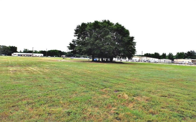6003 N 256 Loop, Palestine, TX 75801, ,Commercial Sale,En Venta,6003 N 256 Loop,20617144