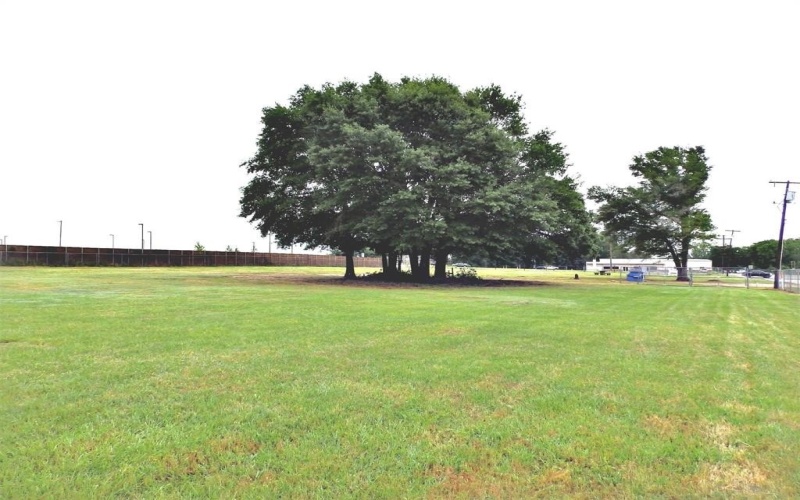 6003 N 256 Loop, Palestine, TX 75801, ,Commercial Sale,En Venta,6003 N 256 Loop,20617144