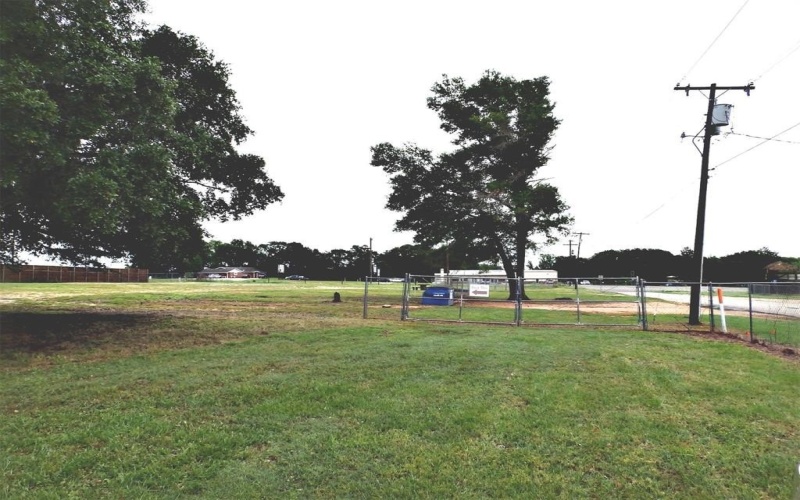 6003 N 256 Loop, Palestine, TX 75801, ,Commercial Sale,En Venta,6003 N 256 Loop,20617144