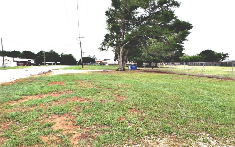 6003 N 256 Loop, Palestine, TX 75801, ,Commercial Sale,En Venta,6003 N 256 Loop,20617144