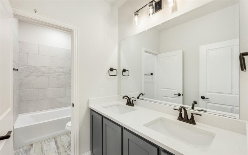 3609 Ridge Meadow Drive, Midlothian, TX 76065, 4 Habitaciones Habitaciones , ,3 BañosBaños,Residential,En Venta,3609 Ridge Meadow Drive,20656138