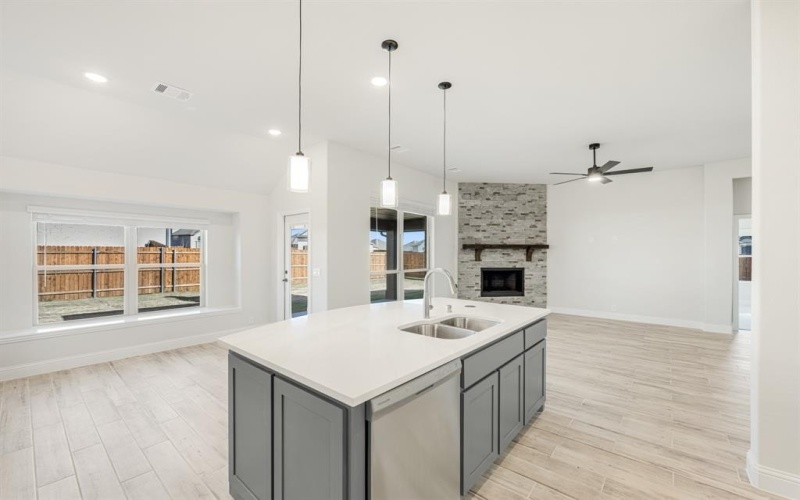 3609 Ridge Meadow Drive, Midlothian, TX 76065, 4 Habitaciones Habitaciones , ,3 BañosBaños,Residential,En Venta,3609 Ridge Meadow Drive,20656138