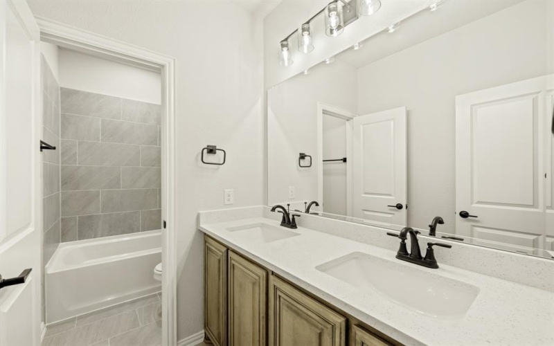 12732 Ruger Road, Godley, TX 76044, 4 Habitaciones Habitaciones , ,5 BañosBaños,Residential,En Venta,12732 Ruger Road,20656350