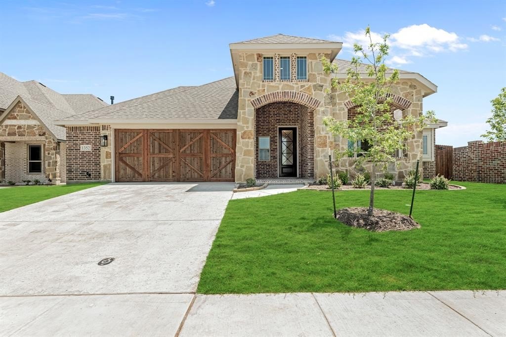 1352 Beaumont Lane, Red Oak, TX 75154, 3 Habitaciones Habitaciones , ,2 BañosBaños,Residential,En Venta,1352 Beaumont Lane,20535318