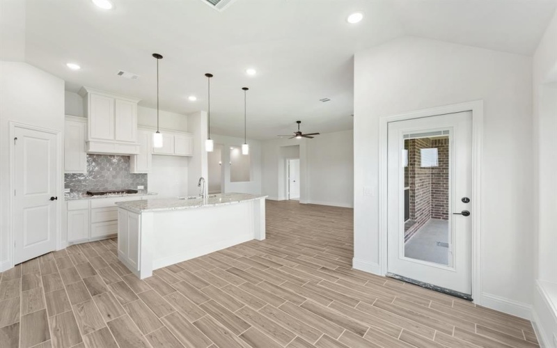 1352 Beaumont Lane, Red Oak, TX 75154, 3 Habitaciones Habitaciones , ,2 BañosBaños,Residential,En Venta,1352 Beaumont Lane,20535318