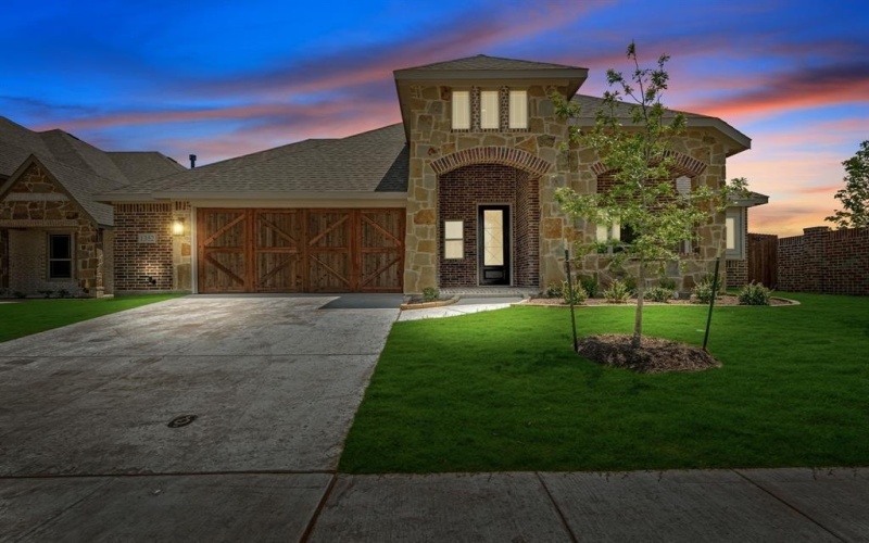 1352 Beaumont Lane, Red Oak, TX 75154, 3 Habitaciones Habitaciones , ,2 BañosBaños,Residential,En Venta,1352 Beaumont Lane,20535318