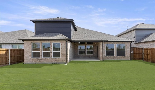 1848 Valencia Drive, Little Elm, TX 75068, 5 Bedrooms Bedrooms, ,5 BathroomsBathrooms,Residential,For Sale,1848 Valencia Drive,20618021