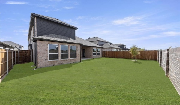 1848 Valencia Drive, Little Elm, TX 75068, 5 Bedrooms Bedrooms, ,5 BathroomsBathrooms,Residential,For Sale,1848 Valencia Drive,20618021