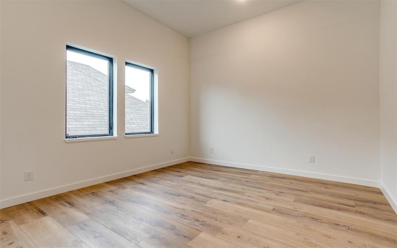 445 W Morphy Street, Fort Worth, TX 76104, 3 Bedrooms Bedrooms, ,3 BathroomsBathrooms,Residential,For Sale,445 W Morphy Street,20537195
