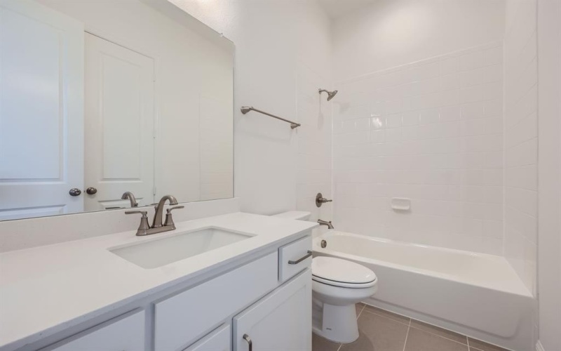 1812 Farmstead Road, Mansfield, TX 76063, 4 Habitaciones Habitaciones , ,5 BañosBaños,Residential,En Venta,1812 Farmstead Road,20618273