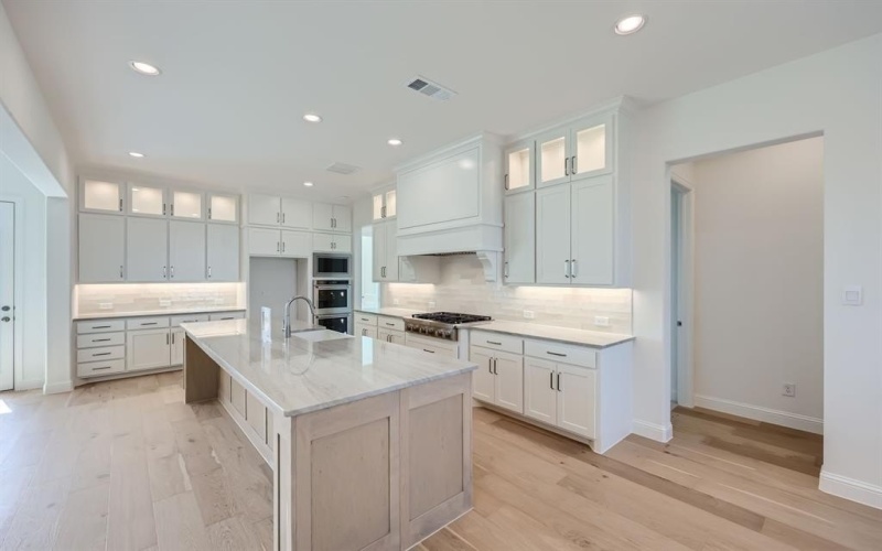 1812 Farmstead Road, Mansfield, TX 76063, 4 Habitaciones Habitaciones , ,5 BañosBaños,Residential,En Venta,1812 Farmstead Road,20618273