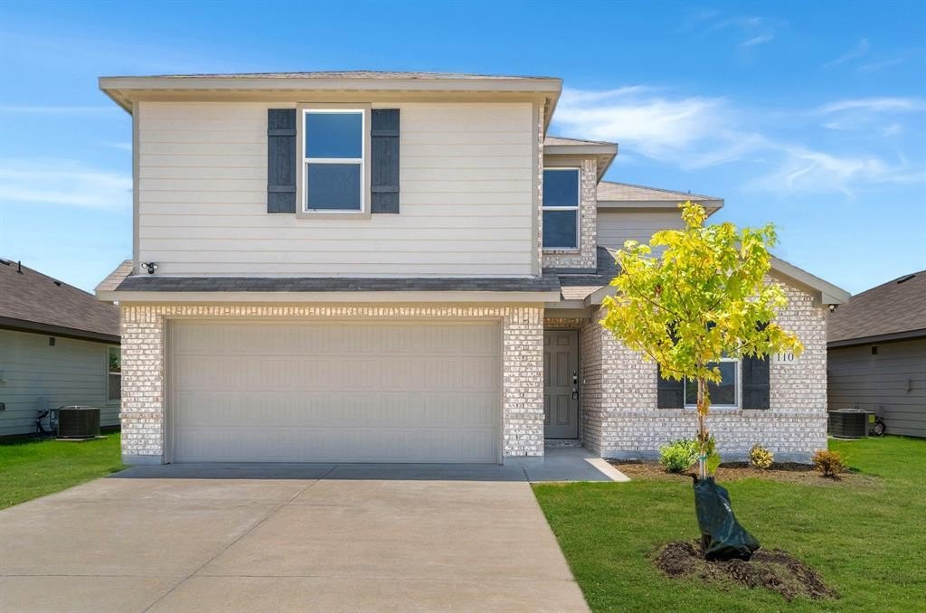 110 Goel Street, Greenville, TX 75402, 4 Bedrooms Bedrooms, ,3 BathroomsBathrooms,Residential,For Sale,110 Goel Street,20537485