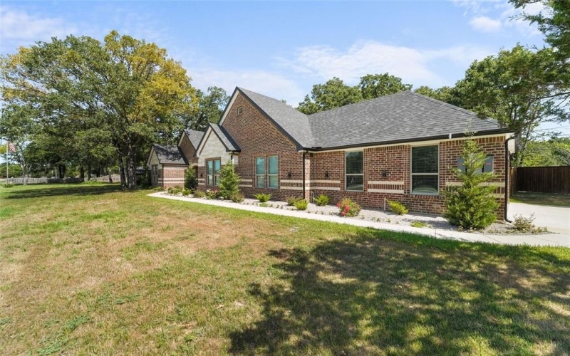 330 Lanier Road, Combine, TX 75159, 4 Bedrooms Bedrooms, ,2 BathroomsBathrooms,Residential,For Sale,330 Lanier Road,20658262