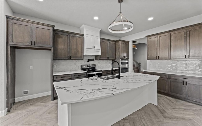 8806 County Road 1229, Godley, TX 76044, 4 Habitaciones Habitaciones , ,3 BañosBaños,Residential,En Venta,8806 County Road 1229,20539556