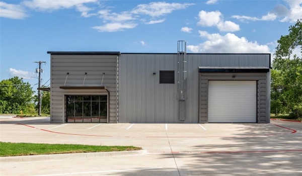 2309 A Gallagher Drive, Sherman, TX 75090, ,Commercial Sale,For Sale,2309 A Gallagher Drive,20619120