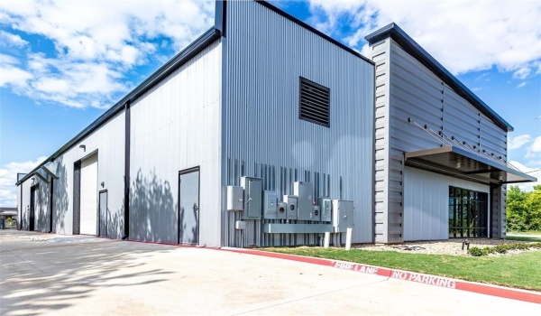 2309 A Gallagher Drive, Sherman, TX 75090, ,Commercial Sale,For Sale,2309 A Gallagher Drive,20619120