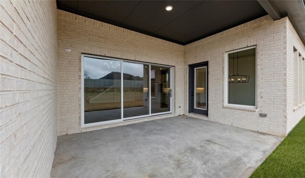 1804 Breezy Brook Lane, Argyle, TX 76226, 4 Bedrooms Bedrooms, ,5 BathroomsBathrooms,Residential,For Sale,1804 Breezy Brook Lane,20659283