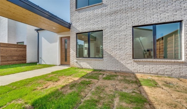 3329 Walchard Court, Dallas, TX 75229, 4 Bedrooms Bedrooms, ,5 BathroomsBathrooms,Residential,For Sale,3329 Walchard Court,20660102