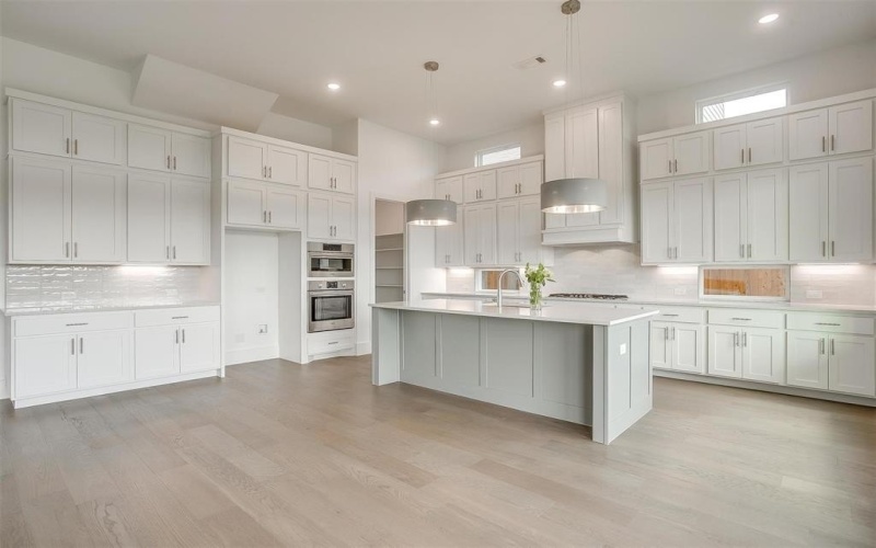 165 Lantern Ridge Drive, Aledo, TX 76008, 4 Habitaciones Habitaciones , ,5 BañosBaños,Residential,En Venta,165 Lantern Ridge Drive,20620352