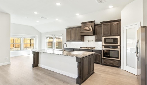 912 Split Oak Lane, Anna, TX 75409, 4 Bedrooms Bedrooms, ,3 BathroomsBathrooms,Residential,For Sale,912 Split Oak Lane,20660221