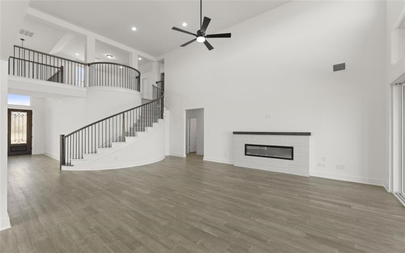 1709 Shamrock Green, Mesquite, TX 75181, 5 Bedrooms Bedrooms, ,5 BathroomsBathrooms,Residential,For Sale,1709 Shamrock Green,20620480