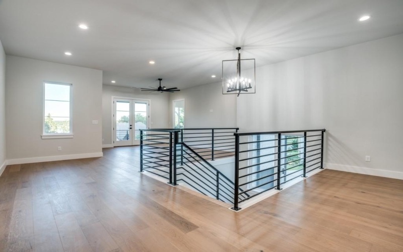 2424 Bellview Circle, Tyler, TX 75709, 5 Habitaciones Habitaciones , ,6 BañosBaños,Residential,En Venta,2424 Bellview Circle,20660438