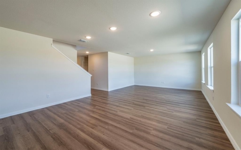 106 Kainos Street, Greenville, TX 75402, 4 Bedrooms Bedrooms, ,3 BathroomsBathrooms,Residential,For Sale,106 Kainos Street,20547919