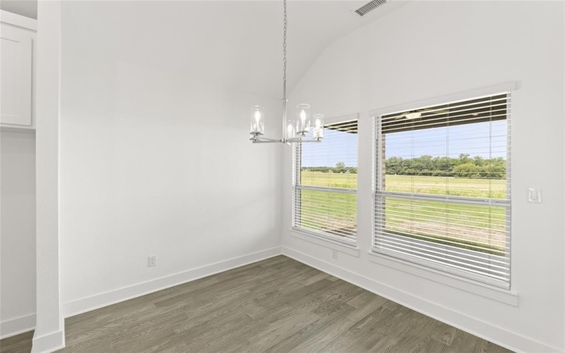 761 Emerald Valley Drive, Ovilla, TX 75154, 4 Habitaciones Habitaciones , ,3 BañosBaños,Residential,En Venta,761 Emerald Valley Drive,20621388