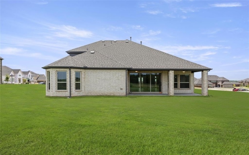 761 Emerald Valley Drive, Ovilla, TX 75154, 4 Habitaciones Habitaciones , ,3 BañosBaños,Residential,En Venta,761 Emerald Valley Drive,20621388