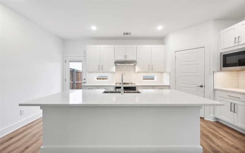 10859 Eva Mae Boulevard, Grand Prairie, TX 76065, 3 Habitaciones Habitaciones , ,2 BañosBaños,Residential,En Venta,10859 Eva Mae Boulevard,20660439