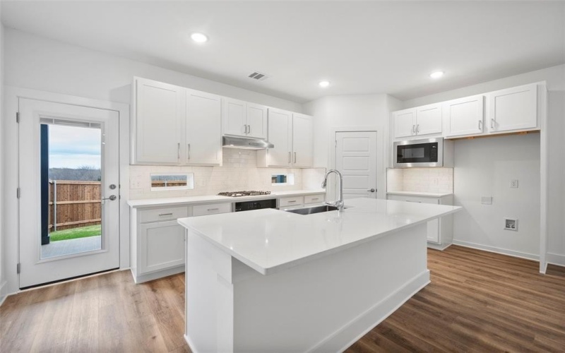 10859 Eva Mae Boulevard, Grand Prairie, TX 76065, 3 Habitaciones Habitaciones , ,2 BañosBaños,Residential,En Venta,10859 Eva Mae Boulevard,20660439
