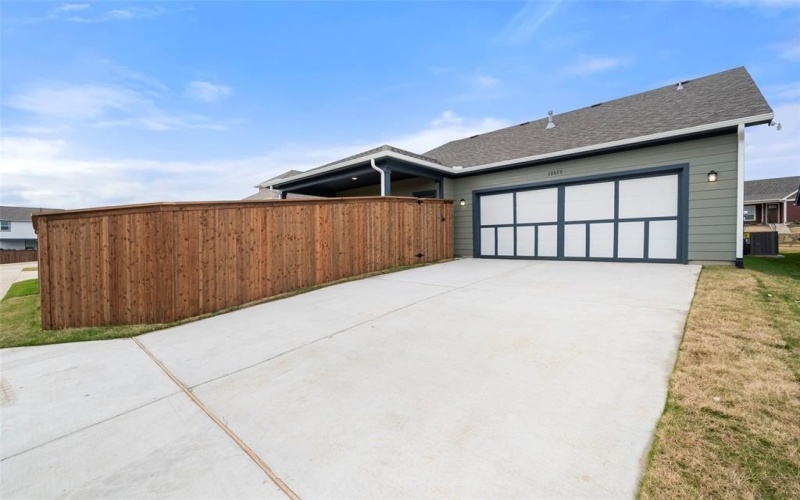 10859 Eva Mae Boulevard, Grand Prairie, TX 76065, 3 Habitaciones Habitaciones , ,2 BañosBaños,Residential,En Venta,10859 Eva Mae Boulevard,20660439