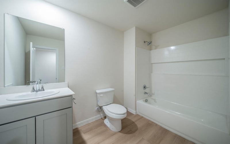 104 Kainos Street, Greenville, TX 75402, 4 Bedrooms Bedrooms, ,2 BathroomsBathrooms,Residential,For Sale,104 Kainos Street,20548362