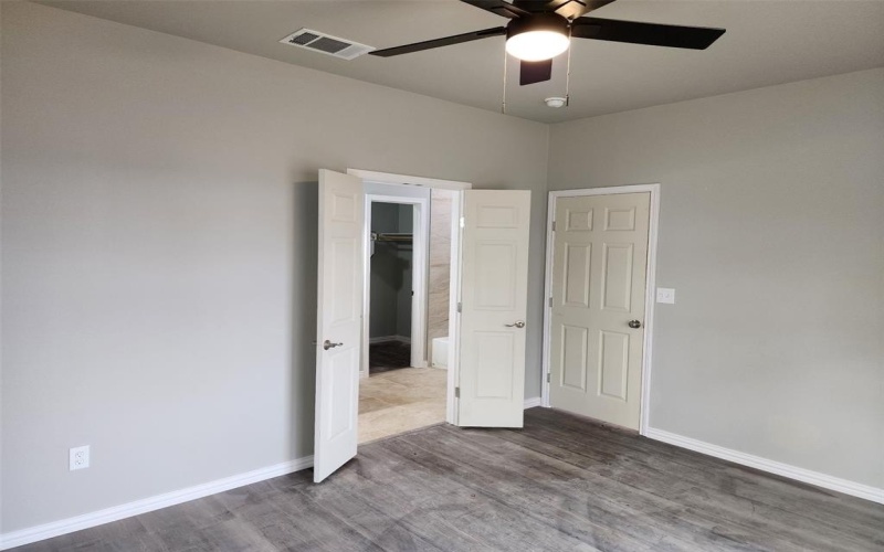 1507 Langston Street, Fort Worth, TX 76105, 3 Bedrooms Bedrooms, ,2 BathroomsBathrooms,Residential,For Sale,1507 Langston Street,20621717